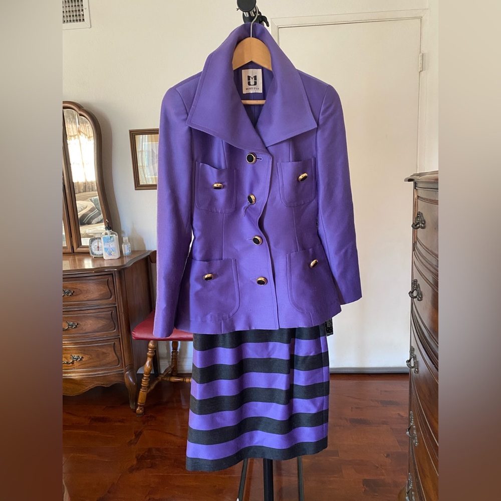 Musee D Uji Suits - image 1